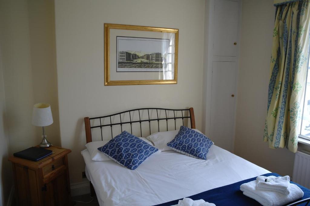Berties Hotel Romsey Kültér fotó
